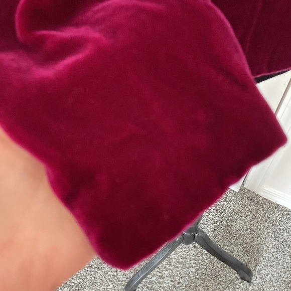 Carole Little Petites velvet jacket with beaded detailing. - Picture 5 of 14